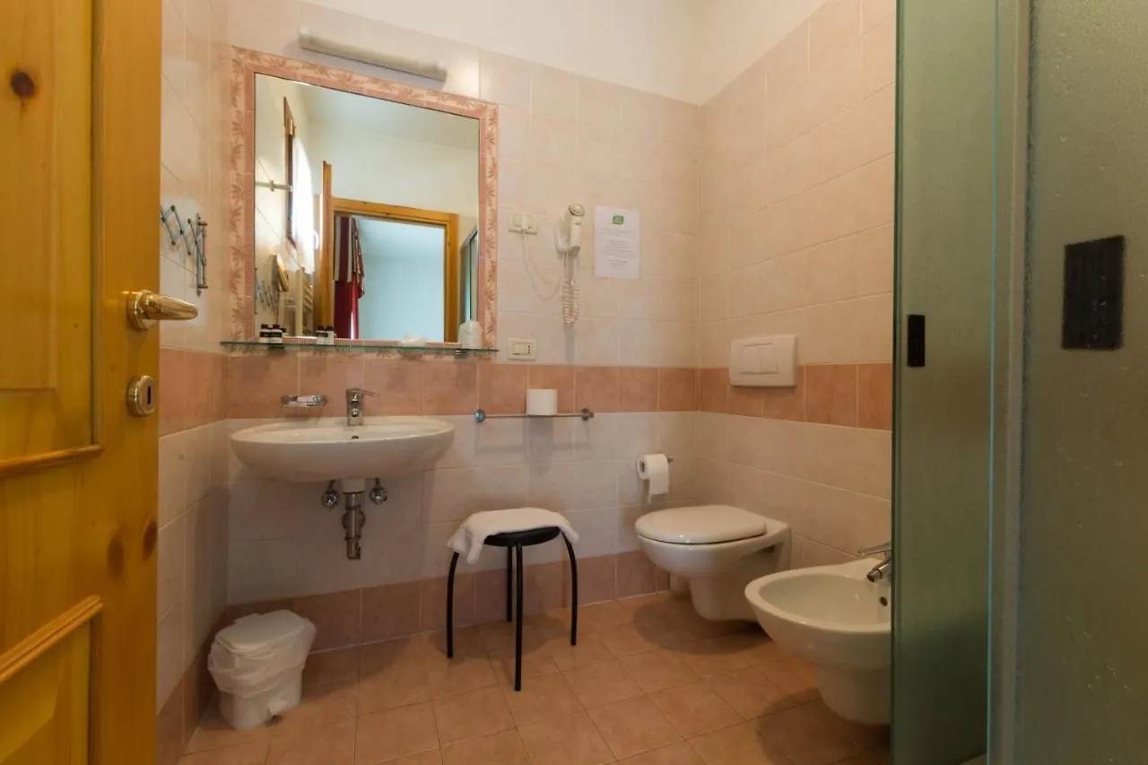 Albergo Dalla Mena Romano D'Ezzelino Hotel