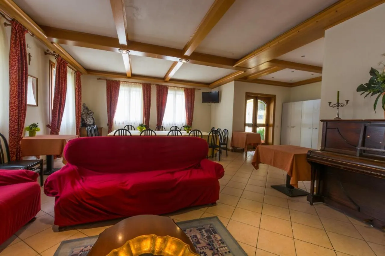 Hotell Albergo Dalla Mena Romano D'Ezzelino